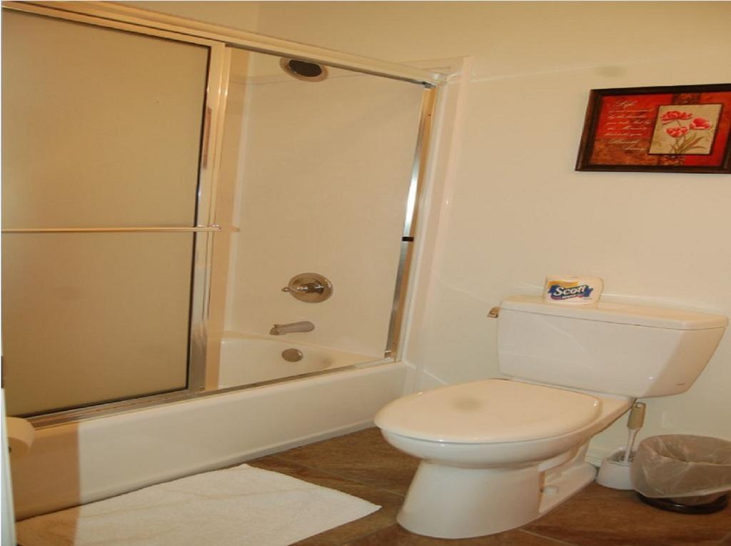 Tux Creek Inn ビロクシ 部屋 写真